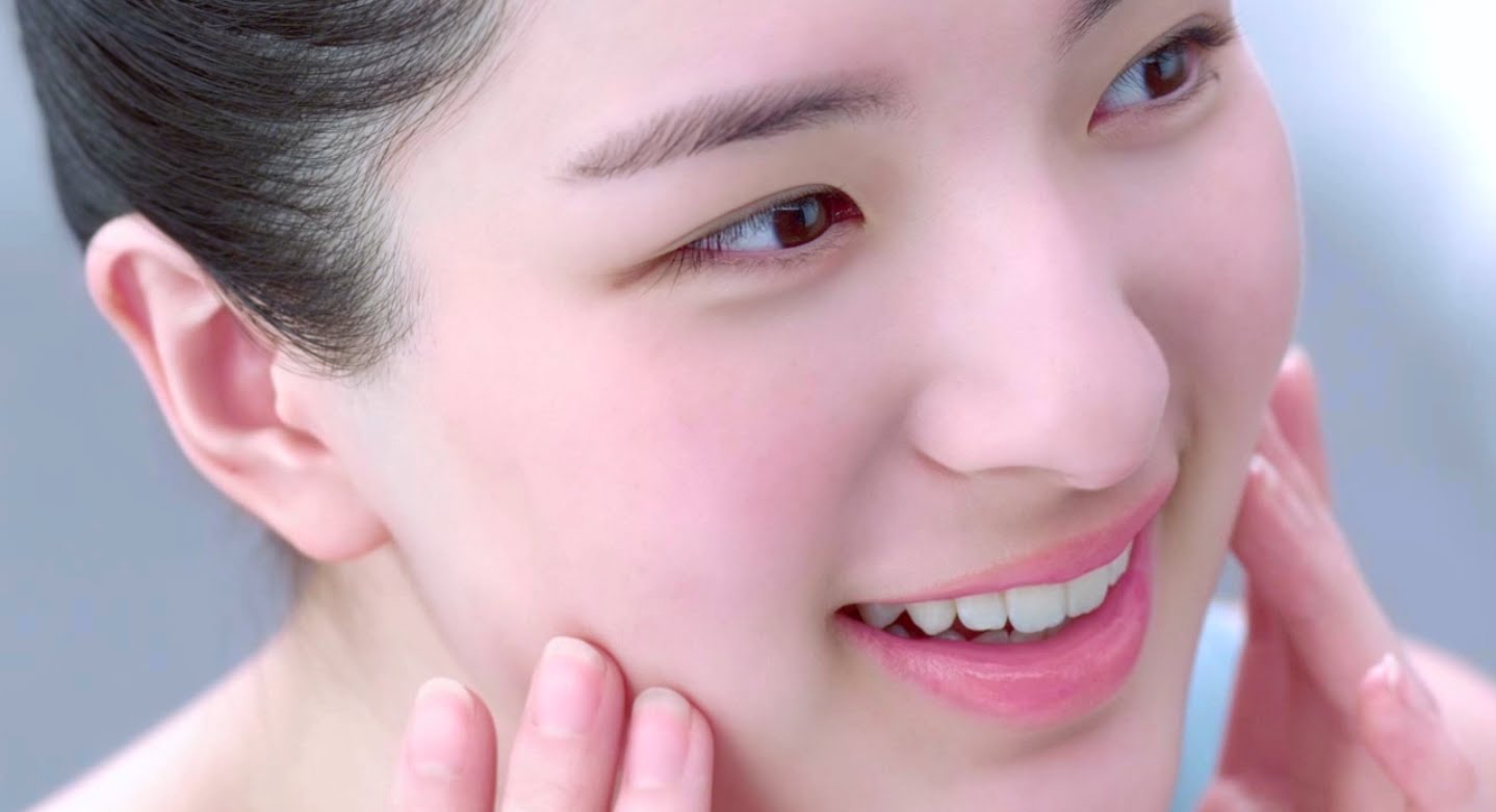 Những mẹo trị mụn ẩn hiệu quả trả lại làn da mịn màng cho phái đẹp